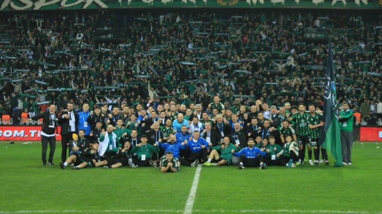 Kocaelispor, 16 yıl sonra Süper Lig’de