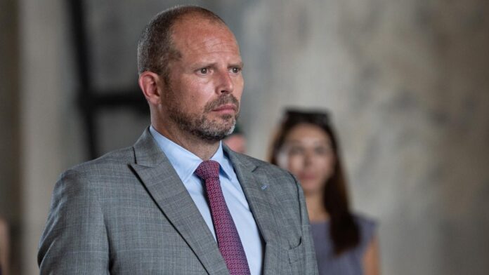 1778496293_theo-francken-aa-2384088.jpg