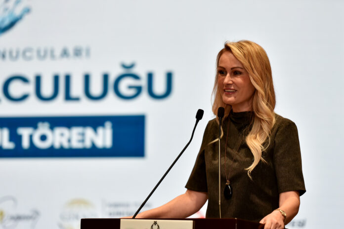 1778756045609Suyun-Yolculugu-Paneli-ve-Odul-Toreni-yapildi-8-so.jpg