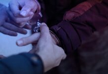 İstanbul Havalimanı’nda hanutçuluk yapan 21 zanlı yakalandı