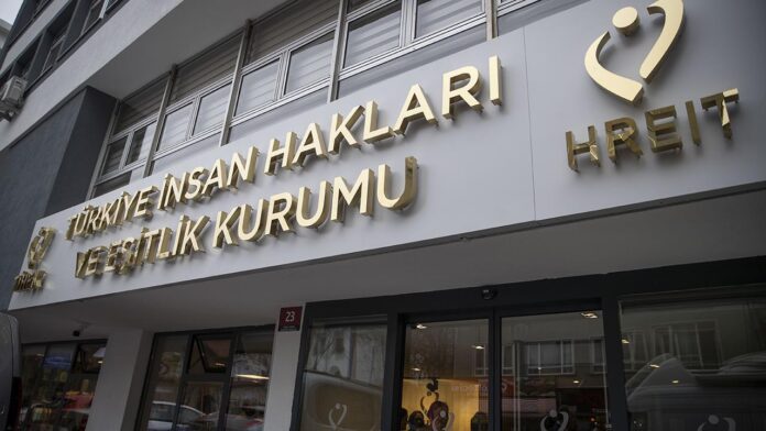 tihek-2241997.jpg