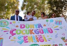 Erhürman, Cihangir’deki çocuk şenliğine katıldı
