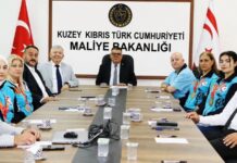 KKTC Budo Milli Takımı’ndan Bakü’de tarihi başarı: Bakan Berova şampiyonları kabul etti