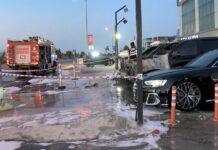 50 milyon liralık 4 otomobil kül oldu