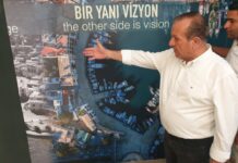 Ataoğlu, Girne Antik Liman girişindeki tarihi Gümrük Binası’nda oluşturulan sergi alanı inceledi