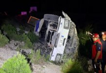 Balıkesir’de kamyonun devrilmesi sonucu 1 kişi öldü, 1 kişi yaralandı