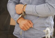 Yurt dışına kaçmaya çalışan 6 FETÖ şüphelisi ve göçmen kaçakçısı yakalandı