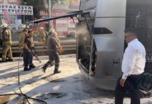 Avcılar’da metrobüste yangın çıktı