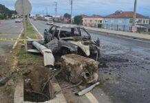 Samsun’da otomobil aydınlatma direğine çarptı: 1 ölü, 1 yaralı