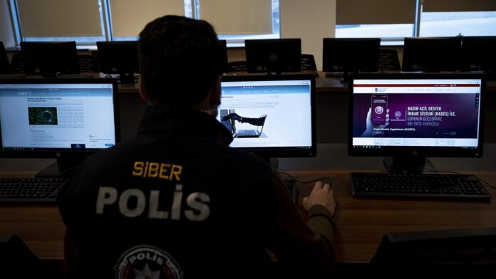 siber-polis-1488041.jpg