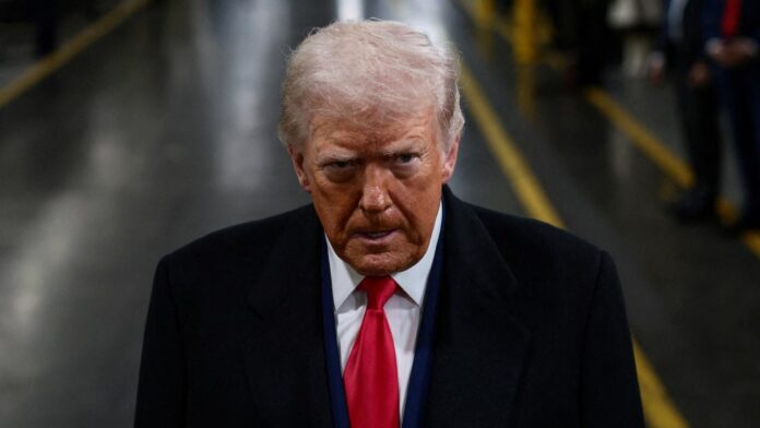 trump-re-2431411.jpg