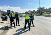 Ülke genelindeki trafik denetimlerinde 465 sürücü rapor edildi