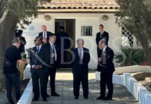 Ara bölgedeki üçlü görüşme başladı