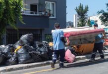 Mersin’de evden 5 kamyon çöp çıktı