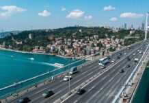 FSM Köprüsü’nden geçen araç sayısı 2,3 milyara yaklaştı