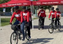 Görme engelliler, 15 Temmuz şehitleri için Ankara’ya pedal çeviriyor