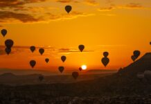 Kapadokya’da 6 ayda 250 bini aşkın turist balon turuna katıldı