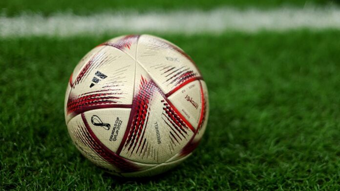 katar-dunya-kupasi-futbol-topu-final-topu-reuters-1964039.jpg