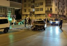 Kayseri’de polis aracının karıştığı kazada 3 kişi yaralandı