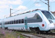 Milli Elektrikli Tren Halkalı-Uzunköprü hattında hizmete başladı