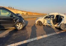 Şanlıurfa’da otomobil ile minibüs çarpıştı: Ölü ve yaralılar var