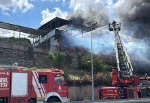 İstanbul Maltepe’de 2 katlı restoranda yangın