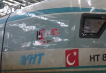 15 Temmuz’un yıl dönümünde YHT özel logoyla sefer yapacak