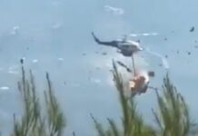 Yunanistan’da iki yangın söndürme helikopteri havada çarpıştı